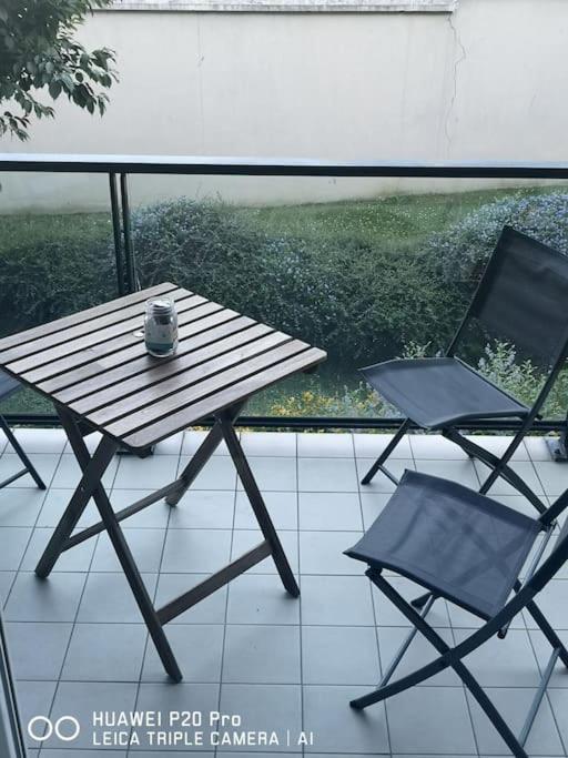 Spacieux 3 Pieces Sur Jardin Ivry-sur-Seine Exterior foto